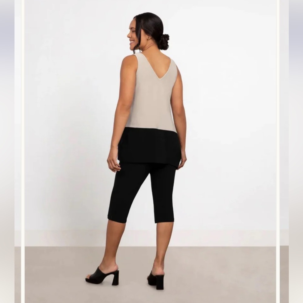 NWT Colour Block Reversible Angle Tank Top 21197CB - Sympli - Picture 3 of 7
